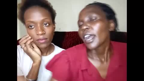 Snapshot of sherry_lovine chatting on December 2025 12:33:02 PM lovine online show from December 2025 12:33:02 PM