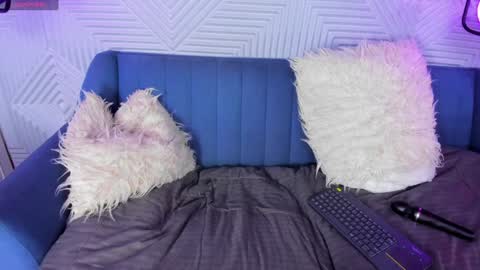 mia online show from February 2025 02:15:02 PM