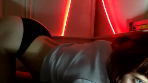 shesawitch online show from May 2026 10:30:02 PM