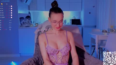 Snapshot of shey1i chatting on December 2024 06:17:01 PM Sheyli online show from December 2024 06:17:01 PM