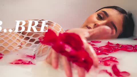 Snapshot of sheylabakerr chatting on February 2025 01:19:02 PM Sheyla Bakerr online show from February 2025 01:19:02 PM