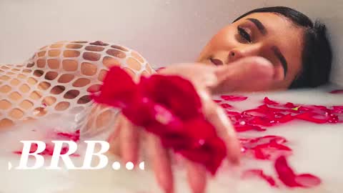 Snapshot of sheylabakerr chatting on February 2025 01:56:02 PM Sheyla Bakerr online show from February 2025 01:56:02 PM