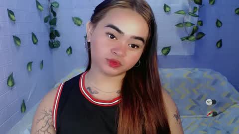Snapshot of shimilove chatting on February 2025 02:02:02 PM shimilove online show from February 2025 02:02:02 PM