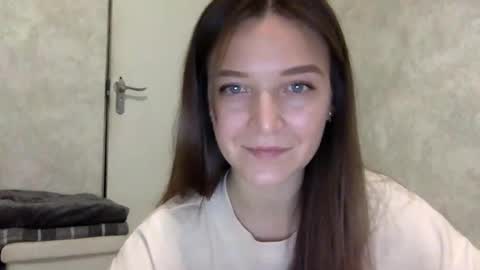 Jesica online show from November 2025 08:42:02 PM