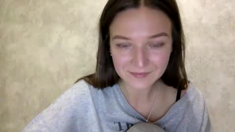 Jesica online show from November 2025 10:04:01 PM