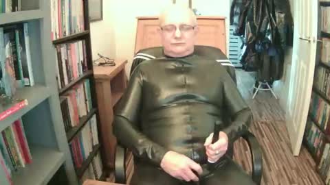 Shiny Gary online show from February 2026 11:46:02 AM
