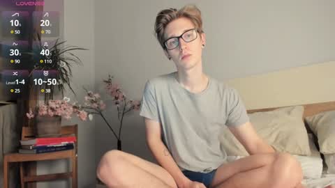 Snapshot of shirizo chatting on December 2024 08:53:02 AM Matthew online show from December 2024 08:53:02 AM