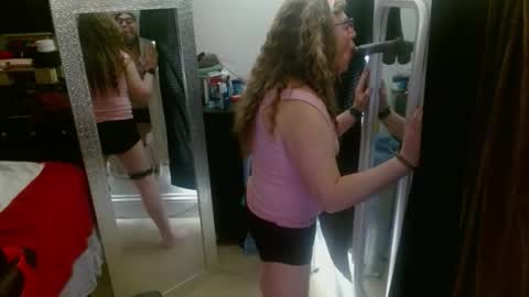 Snapshot of shirleyjo chatting on April 2026 08:31:01 PM sarah online show from April 2026 08:31:01 PM