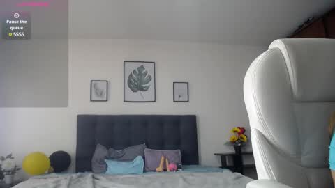 Snapshot of shirly_vannicelli chatting on January 2025 07:03:01 PM shirly online show from January 2025 07:03:01 PM