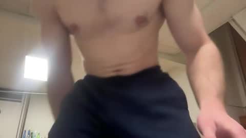 shirtlesshunk15 online show from March 2026 12:50:01 AM