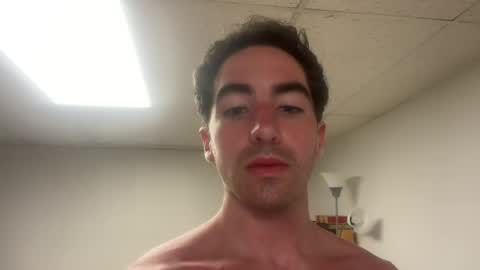 shirtlesshunk15 online show from June 2026 10:43:02 PM