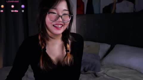 Naomi online show from May 2026 11:25:01 AM