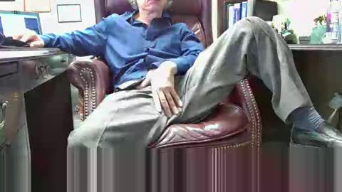 nikolas send dm for an appointment online show from December 2025 04:34:01 PM