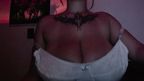 Snapshot of shopie_hank chatting on January 2025 02:26:02 AM Shopie Hank online show from January 2025 02:26:02 AM