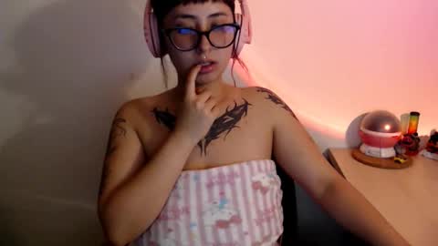 Snapshot of shopie_hank chatting on September 2025 05:18:01 AM Shopie Hank online show from September 2025 05:18:01 AM