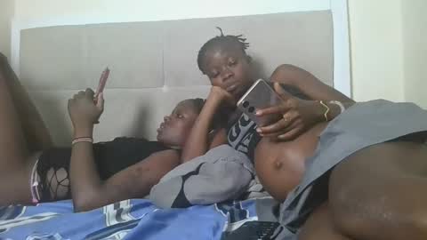 Snapshot of shortnswee254 chatting on March 2026 12:26:02 AM shortnswee254 online show from March 2026 12:26:02 AM