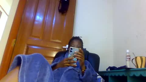 Snapshot of shortnswee254 chatting on March 2026 08:30:01 PM shortnswee254 online show from March 2026 08:30:01 PM