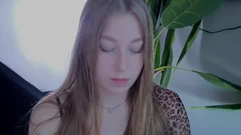 Snapshot of showmeyourfetish chatting on June 2026 05:10:02 AM ShowmeYourfetish online show from June 2026 05:10:02 AM