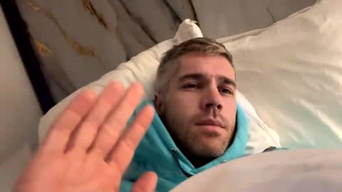 Snapshot of shreddylong chatting on November 2025 09:26:02 AM shreddylong online show from November 2025 09:26:02 AM