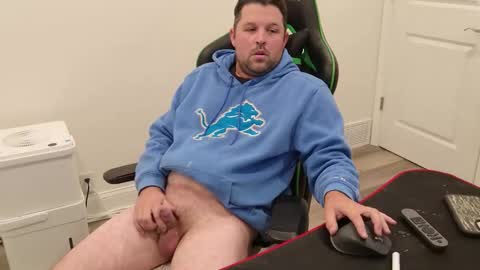 shroom online show from October 2025 07:25:01 PM