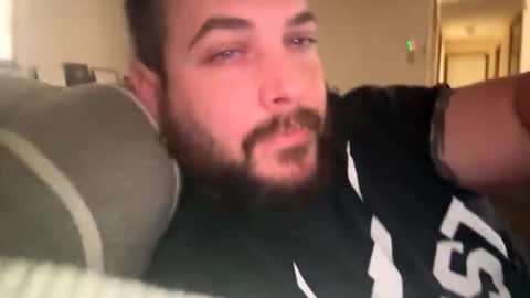 Snapshot of shubby420 chatting on December 2025 06:58:02 PM YeahBoi420 online show from December 2025 06:58:02 PM