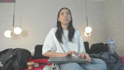 ZUMY ANGELS online show from October 2025 04:27:01 AM