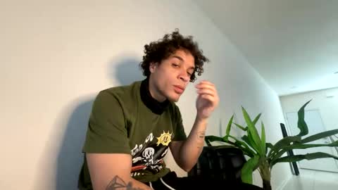 shurthingxx online show from March 2025 03:24:02 PM