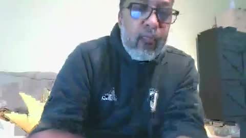 Snapshot of shy333 chatting on January 2025 02:19:01 PM SHY333 online show from January 2025 02:19:01 PM