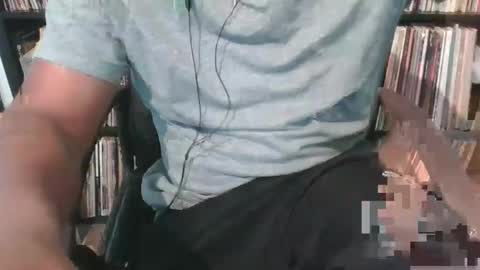 Snapshot of shy333 chatting on January 2025 05:23:01 PM SHY333 online show from January 2025 05:23:01 PM