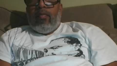 Snapshot of shy333 chatting on October 2025 06:06:02 AM SHY333 online show from October 2025 06:06:02 AM