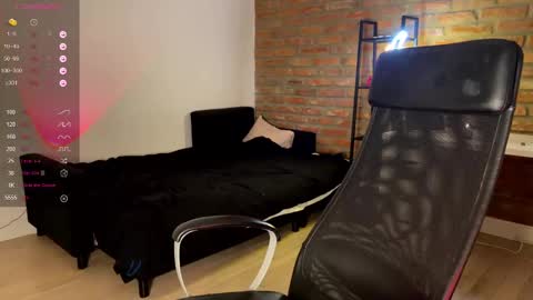 Alice online show from January 2025 10:40:02 PM