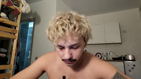 Snapshot of shy_boy17 chatting on February 2026 05:24:01 PM your shy boy online show from February 2026 05:24:01 PM