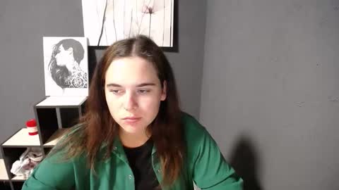 shy_lil online show from September 2025 07:41:01 AM