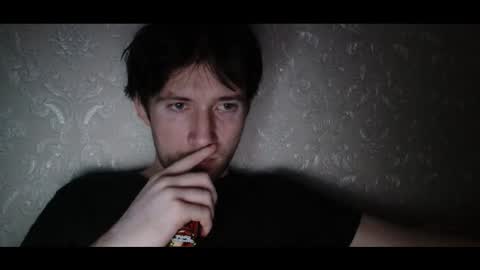Snapshot of shy_matthew chatting on October 2025 01:26:02 AM Matthew online show from October 2025 01:26:02 AM