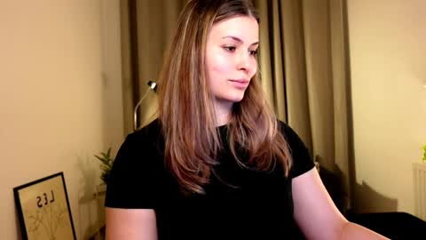 Snapshot of shy_nerd_babyy chatting on February 2025 11:16:02 AM shy_nerd_babyy online show from February 2025 11:16:02 AM