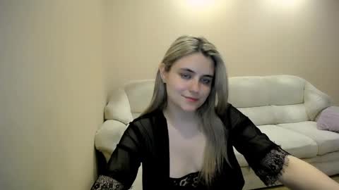 Snapshot of shy_sabrina_ chatting on April 2026 09:01:02 PM shy_sabrina_ online show from April 2026 09:01:02 PM