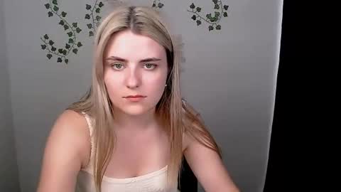 Snapshot of shy_sabrina_ chatting on June 2026 01:11:01 PM shy_sabrina_ online show from June 2026 01:11:01 PM