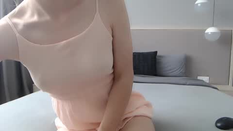 shy_schoolgirl_ online show from September 2025 10:16:02 AM