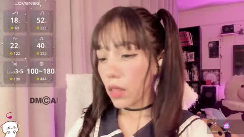 Snapshot of shyangie24 chatting on January 2026 05:10:02 AM Angeline 3 independent come here when am horny... online show from January 2026 05:10:02 AM