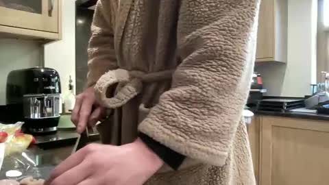 Snapshot of shyboy0533 chatting on April 2026 10:06:01 AM shyboy0533 online show from April 2026 10:06:01 AM