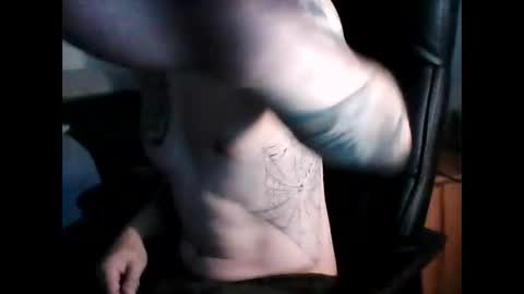 Snapshot of shyboyhugecum2020 chatting on December 2024 04:18:01 AM shyboyhugecum2020 online show from December 2024 04:18:01 AM