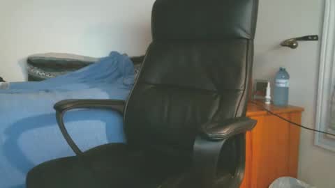 Snapshot of shyboyhugecum2020 chatting on September 2025 02:27:02 AM shyboyhugecum2020 online show from September 2025 02:27:02 AM