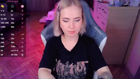 Effie online show from January 2025 12:47:02 PM