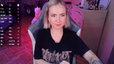 Effie online show from January 2025 09:21:01 PM