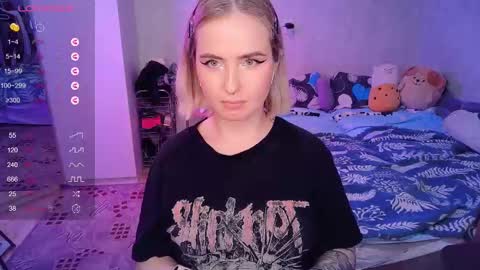 Effie online show from February 2025 03:53:01 PM