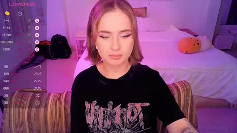 Effie online show from February 2025 01:28:01 PM