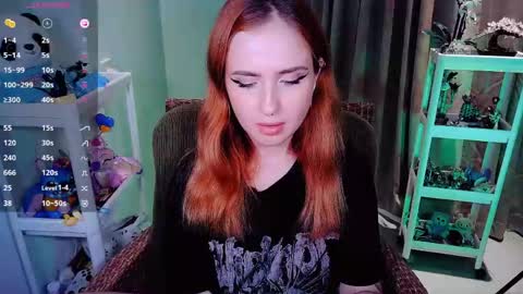 Snapshot of shyfoxxxy chatting on April 2026 02:16:02 PM Effie online show from April 2026 02:16:02 PM