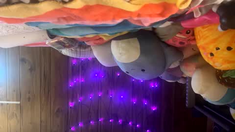 Sasha online show from December 2025 07:15:02 AM