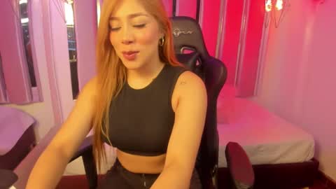 Snapshot of shygoddess_69 chatting on September 2025 11:48:01 PM shygoddess_69 online show from September 2025 11:48:01 PM