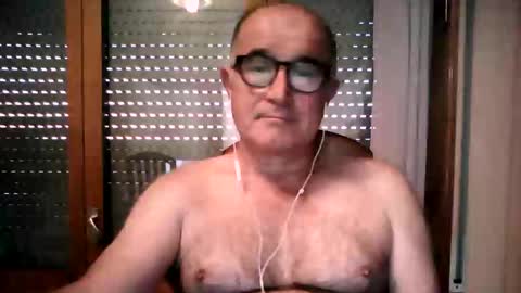 Snapshot of shymmy10 chatting on June 2026 04:16:02 AM shymmy10 online show from June 2026 04:16:02 AM
